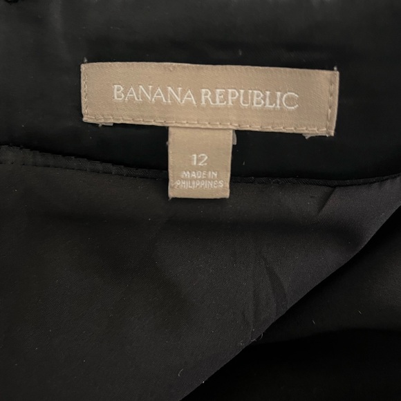 Banana Republic Textured Lined Black Flare A-Line Skirt Size 12 - Picture 5 of 7